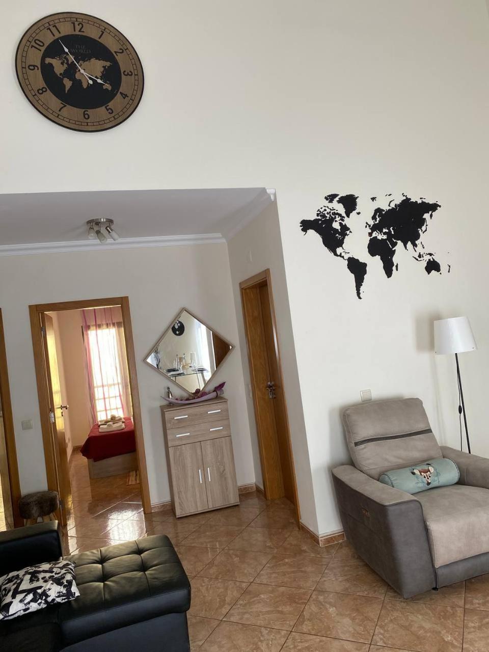 Guesthouse Milagre Centro Фару Екстер'єр фото